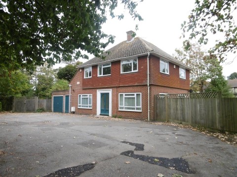 View Full Details for Swalecliffe Court Drive, Whitstable