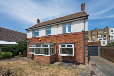 View Full Details for Avenue Road, Herne Bay