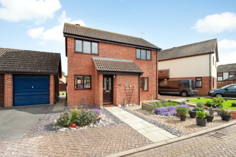 View Full Details for Amos Close, Beltinge