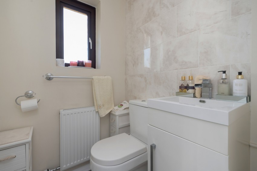 Images for Amos Close, Beltinge