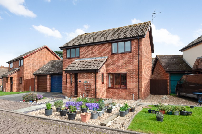 Images for Amos Close, Beltinge