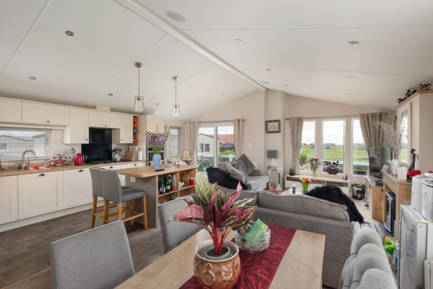 Images for Seabreeze, Seaview Holiday Park, St John's Road, Whitstable, Kent