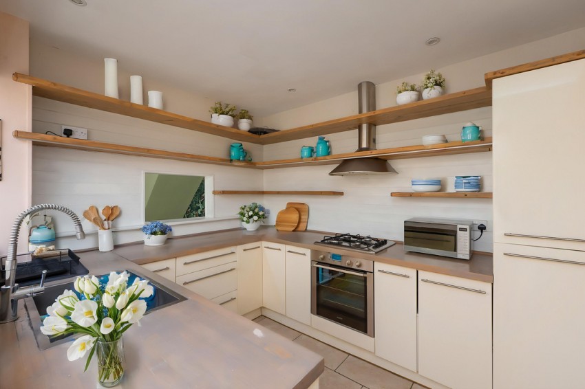 Images for Warwick Road, Whitstable