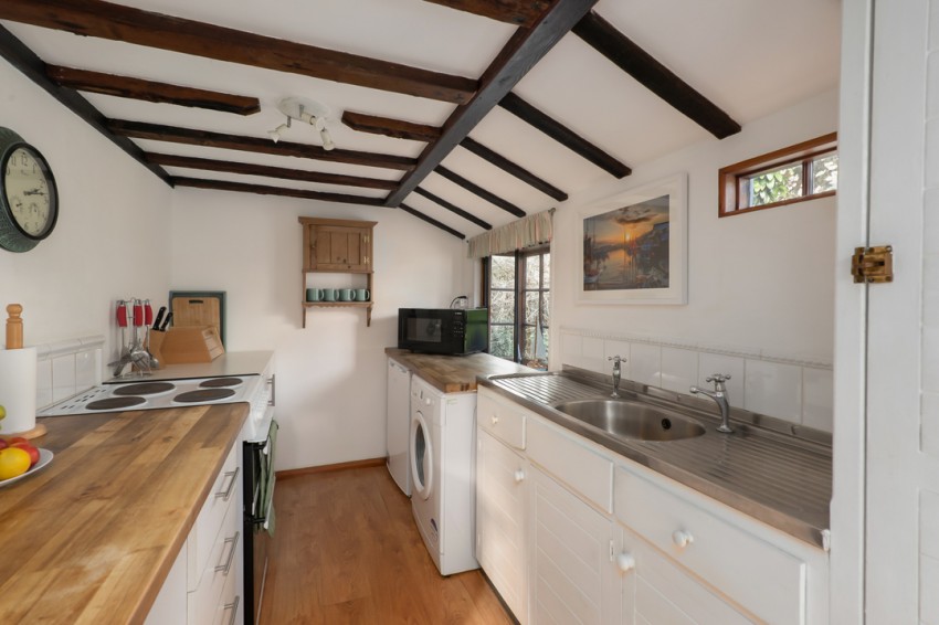 Images for Swanfield Cottage, Swanfield Road, Whitstable
