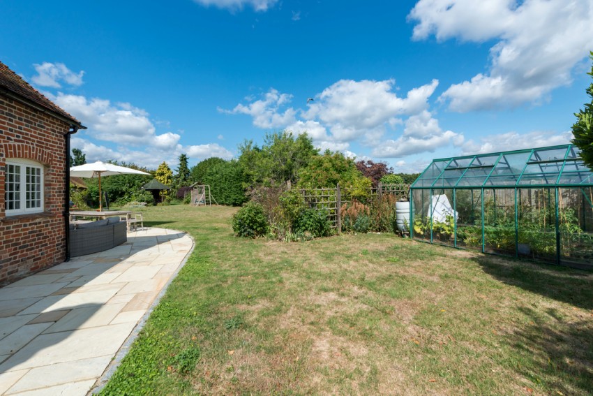 Images for The Farmhouse, Merton Lane, Canterbury