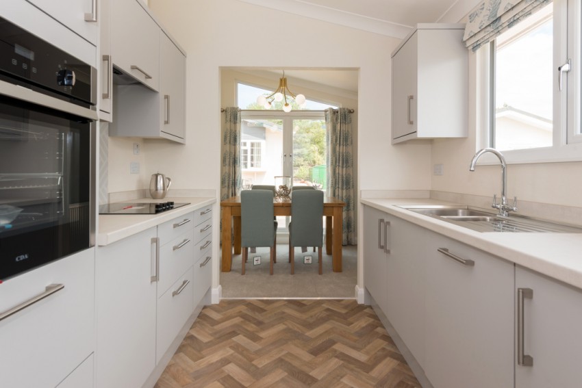 Images for Beach Court Park, Faversham Road, Whitstable