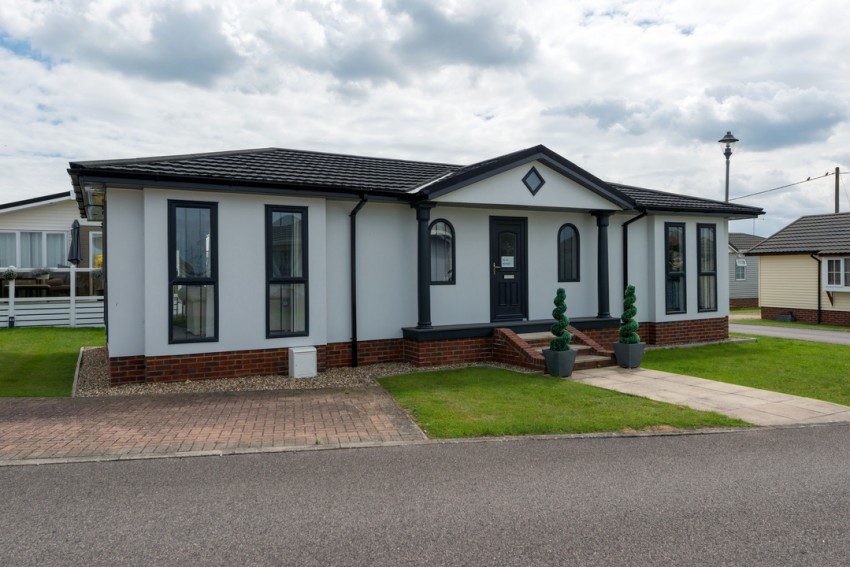 Images for Beach Court Park, Faversham Road, Whitstable