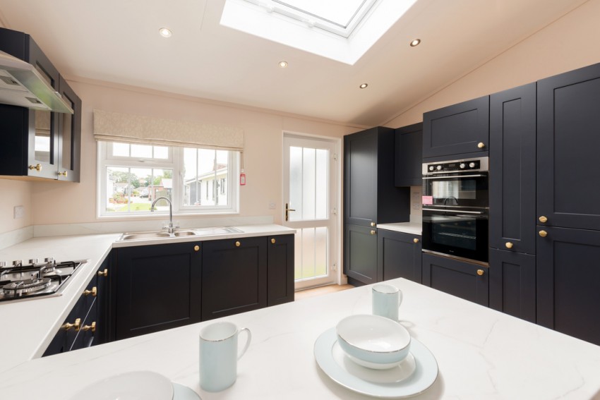 Images for Beach Court Park, Faversham Road, Whitstable