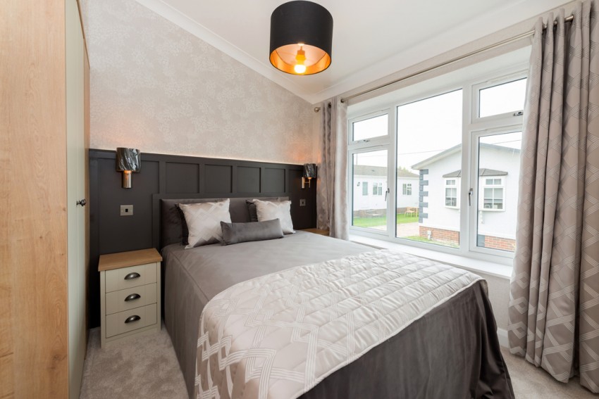 Images for Beach Court Park, Faversham Road, Whitstable