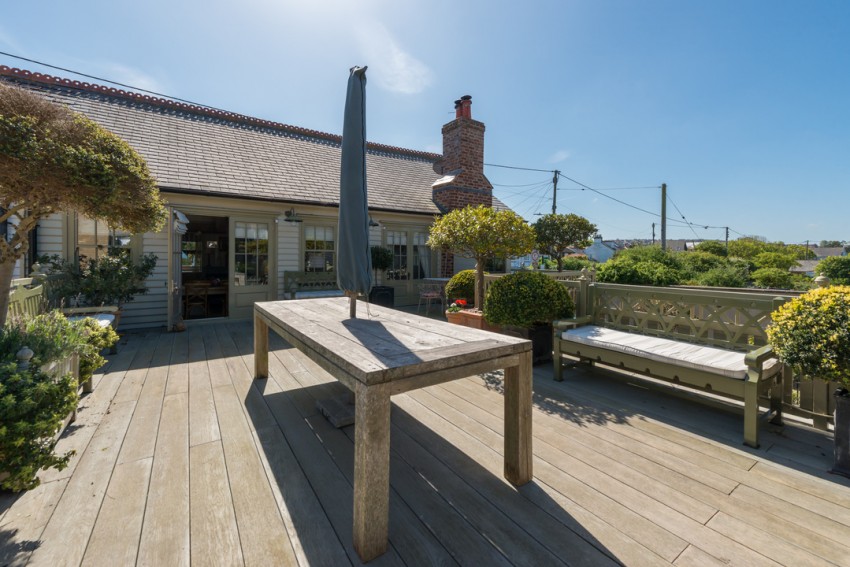 Images for Island Wall, Whitstable