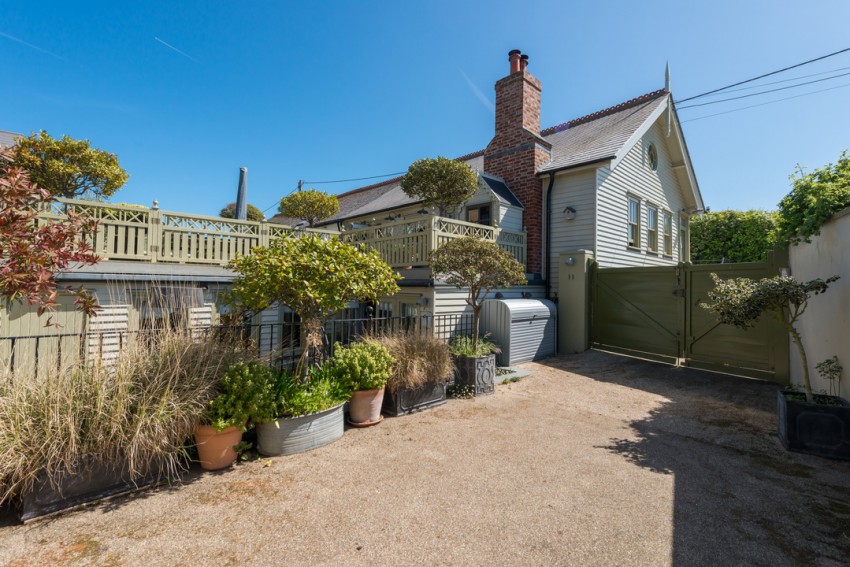 Images for Island Wall, Whitstable