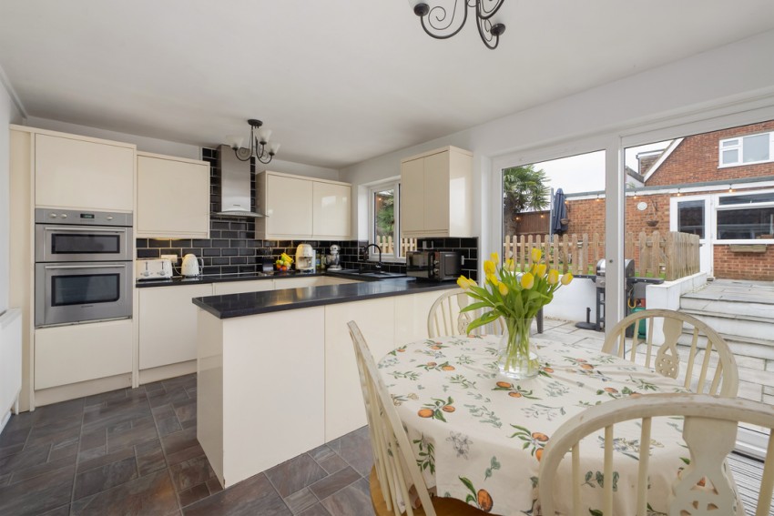 Images for Shearwater Avenue, Whitstable