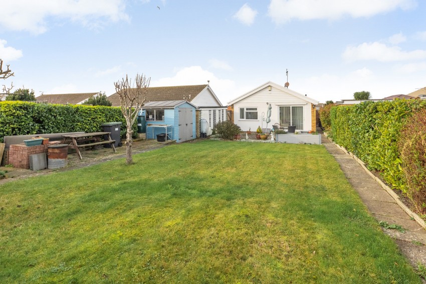 Images for Chanctonbury Chase, Seasalter, Whitstable