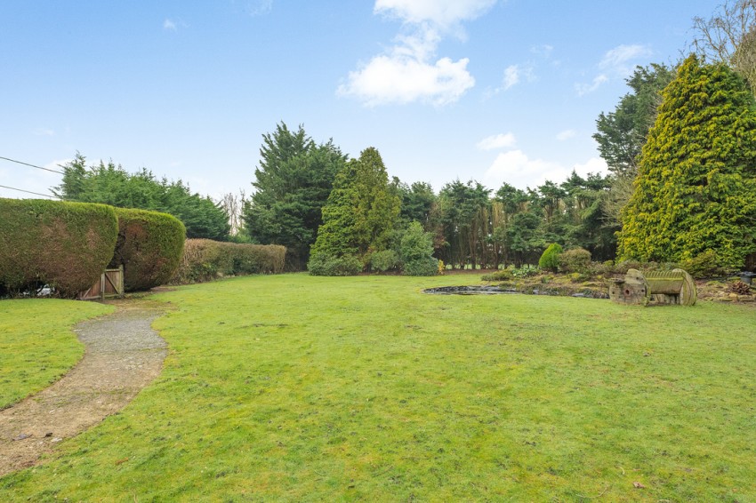 Images for Little Paddock, Maypole lane, Hoath