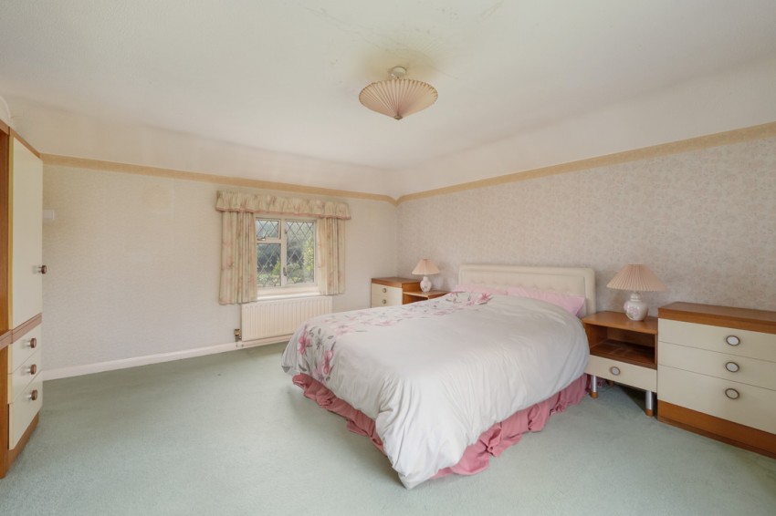 Images for Little Paddock, Maypole lane, Hoath