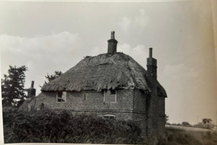 Images for Little Paddock, Maypole lane, Hoath