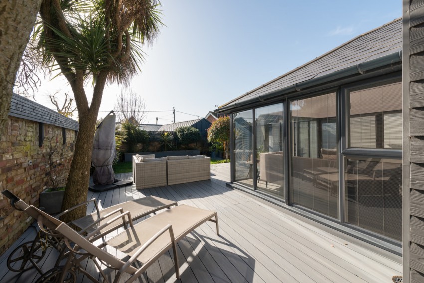 Images for Preston Parade, Seasalter, Whitstable