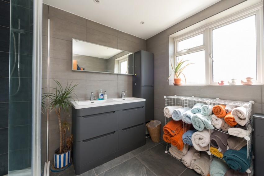 Images for Preston Parade, Seasalter, Whitstable