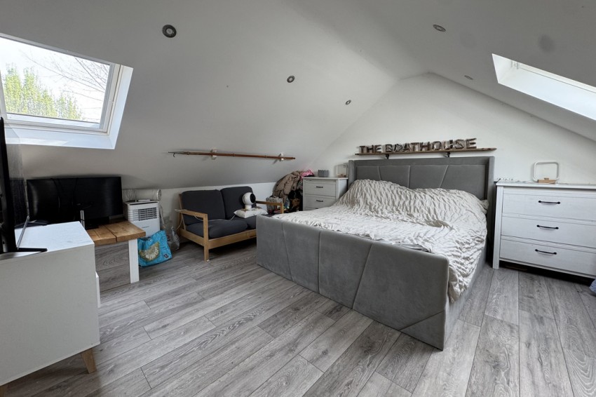 Images for Preston Parade, Seasalter, Whitstable