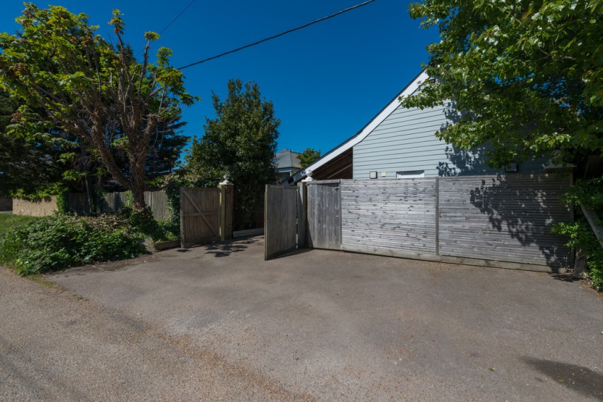 Images for Preston Parade, Seasalter, Whitstable