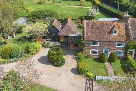 View Full Details for Walnut Tree Cottage, Millbank, Hoath, Canterbury, Kent