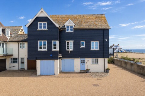 View Full Details for Shipwrights Lee, Island Wall, Whitstable