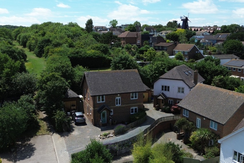 Images for Oakwood Mews, Stanley Road, Whitstable.