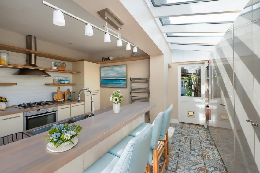 Images for Warwick Road, Whitstable