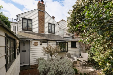 View Full Details for Swanfield Cottage, Swanfield Road, Whitstable