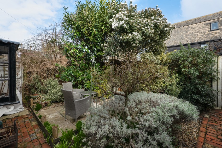 Images for Swanfield Cottage, Swanfield Road, Whitstable
