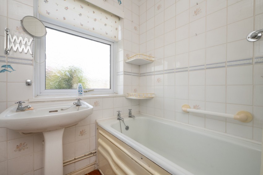 Images for Woodman Avenue, Whitstable