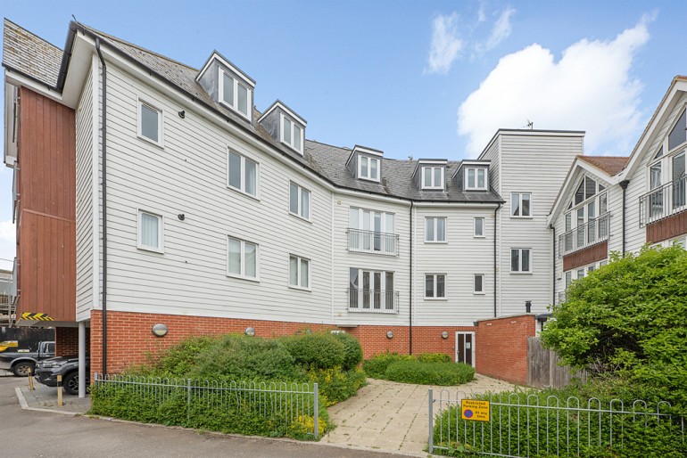 Victoria Mews, Regent Street, Whitstable, Kent