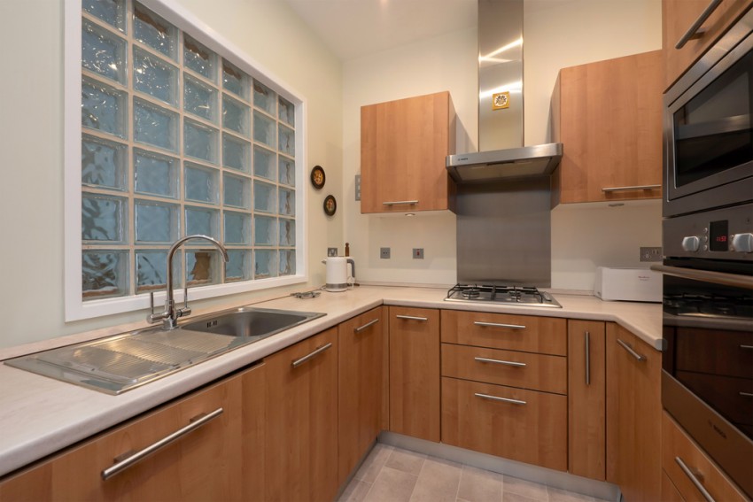 Images for Leander Court, 8 Graystone Road, Whitstable