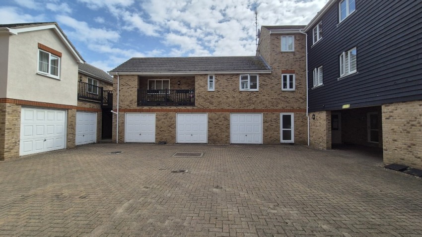 Images for Flat 11, Harbour Walk, Diamond Road, Whitstable, Kent
