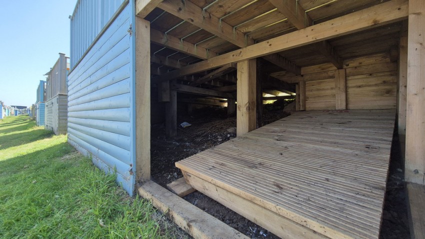 Images for Hut 93, Tankerton East, Whitstable