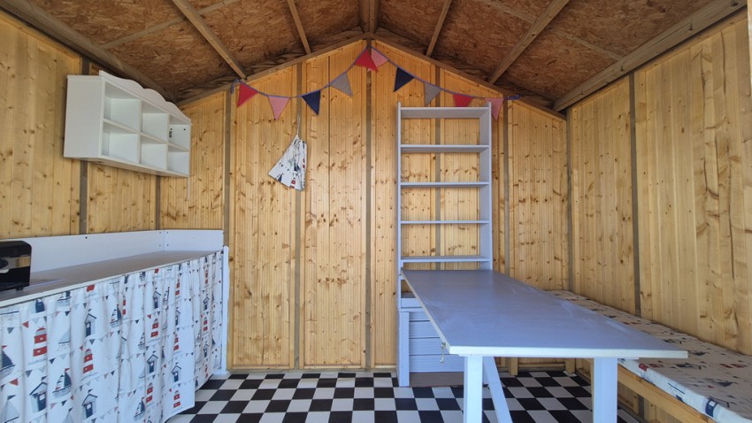 Images for Hut 93, Tankerton East, Whitstable