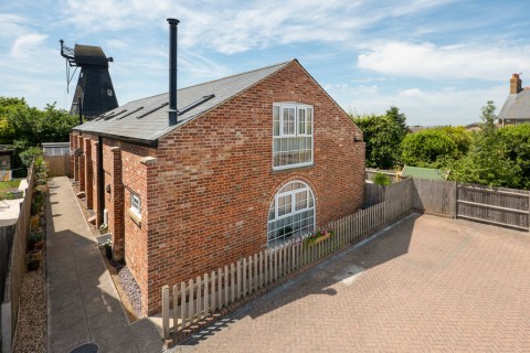 View Full Details for Jersey Farm Close, Herne Bay, Kent